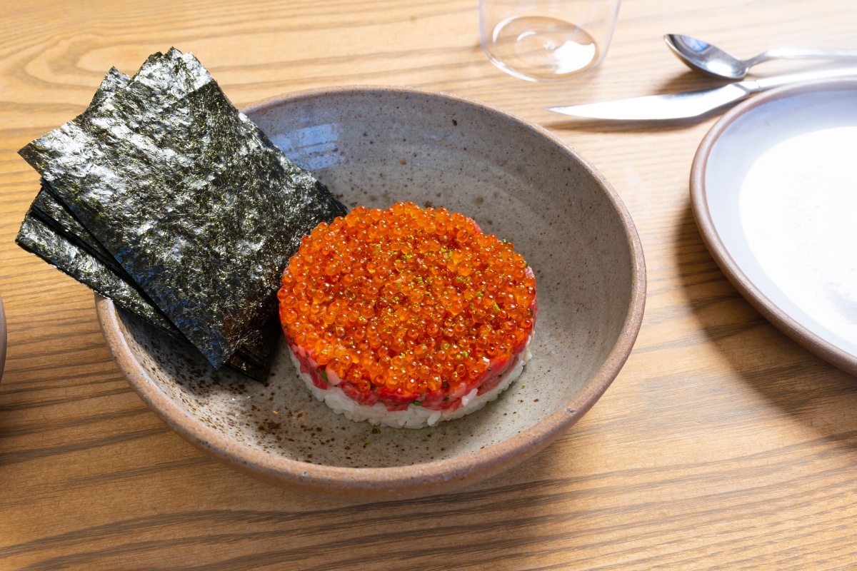 WAGYU TARTARE, IKURA, TOASTED NORI